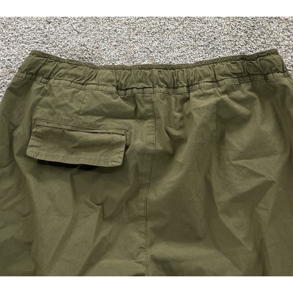 Astrid Jogger Pant Womens L Green Beachcomber Crop Quiet Luxury Resort Italy NWT - Picture 3 of 12